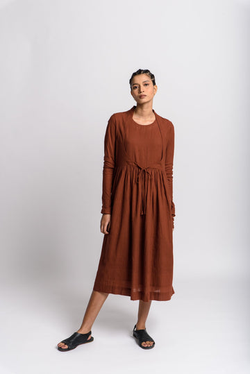Toasted brown layered dress, best ethical clothing brands India, best sustainable clothing brands, organic cotton wear, organic dresses online, cotton only clothing, cotton only clothing store, women's organic dresses, lightweight cotton women's clothing, clothing brands for minimalists, design minimalist wardrobe